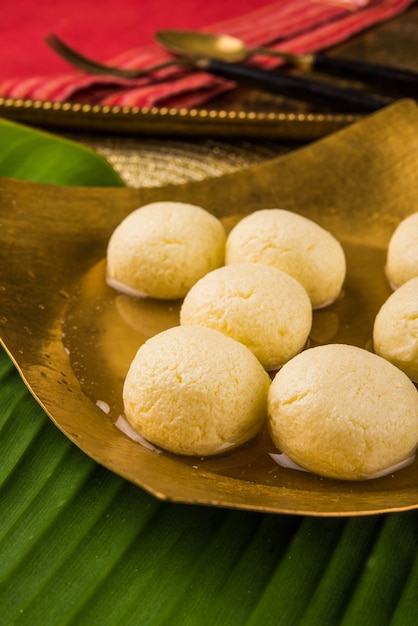 Foto rasgulla of rosogulla - indiaas zoet eten