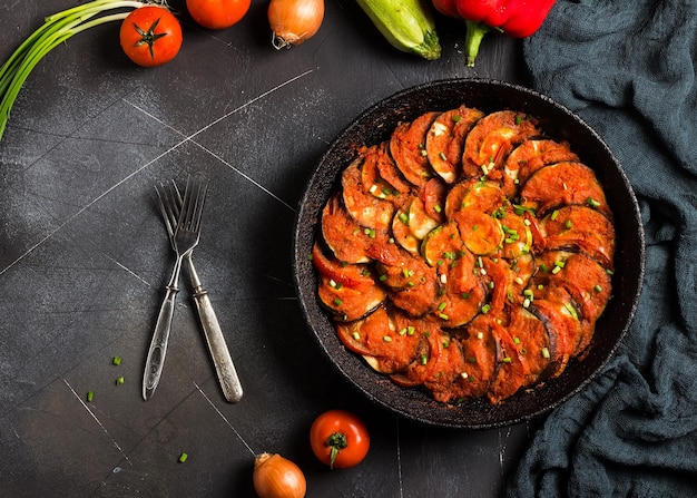 Photo ratatouille french provence dish of vegetables zucchini eggplant peppers and tomatoes