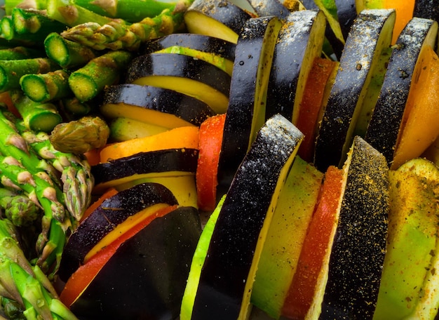 Photo ratatouille traditional french provencal vegetable dish cooked in oven diet vegetarian vegan food ratatouille casserole