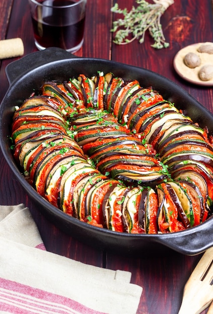 Ratatouille traditioneel provençaals groentegerecht frans eten vegetarisch eten gezond eten