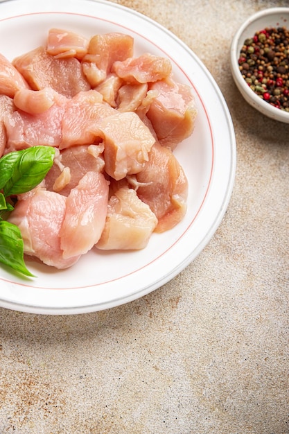 rauw kippenvlees plakje filet gevogelte kipfilet maaltijd eten op tafel kopieer ruimte eten