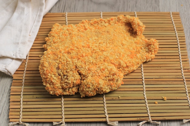 Rauwe kip Katsu voor het frituren