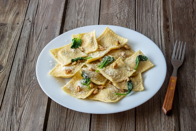 Ravioli with ricotta cheese, spinach and nuts