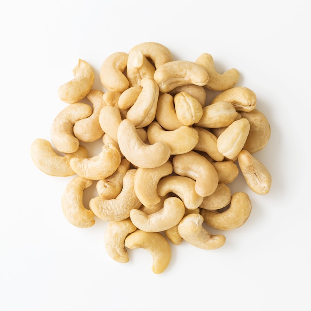 Raw cashew nuts