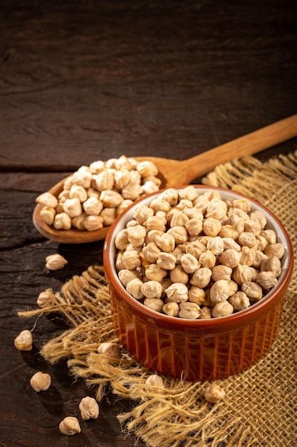 Raw chickpeas in the bowl