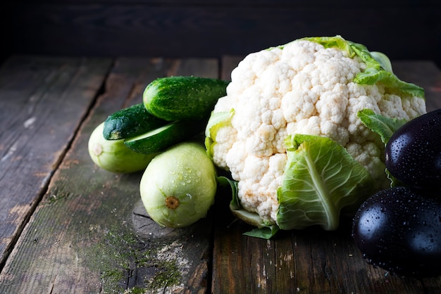 生の新鮮な有機野菜