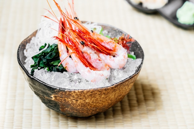 Raw and fresh shrimp or prawn sashimi