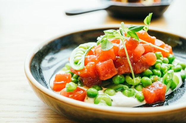 Raw and fresh tuna meat tartare