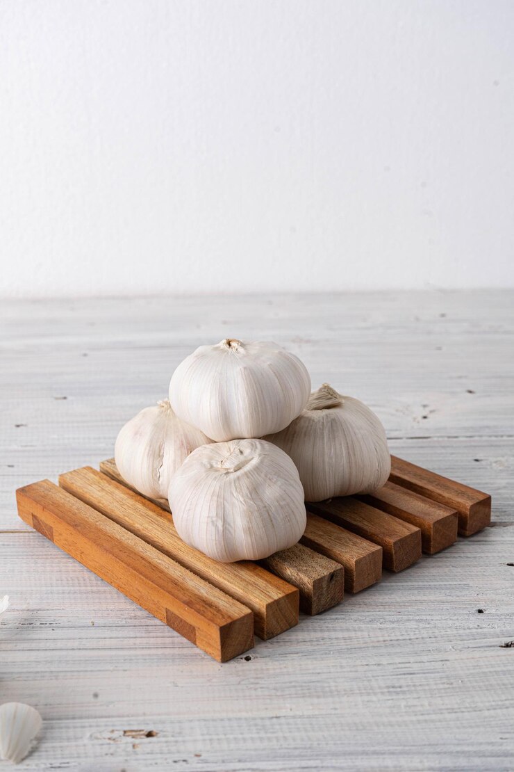 Raw Garlic for garden salad