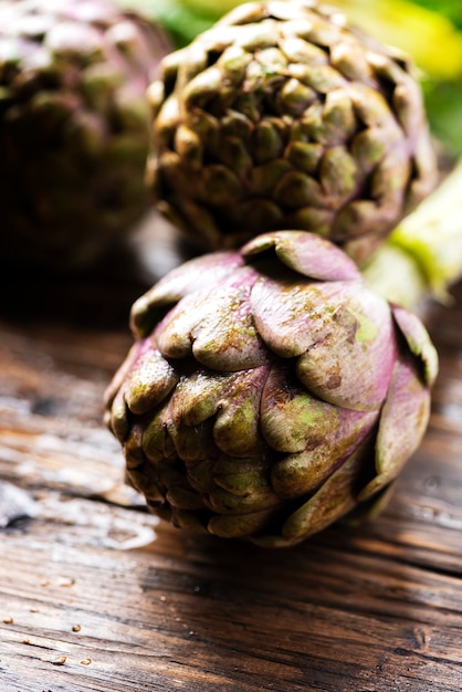 Raw italian artichoke