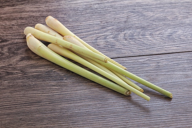 Raw lemongrass stem aroma seasoning for cooking