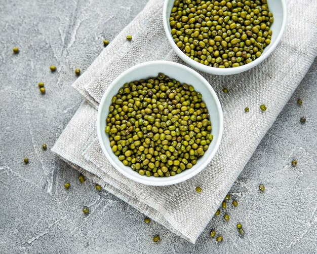 Raw mung beans