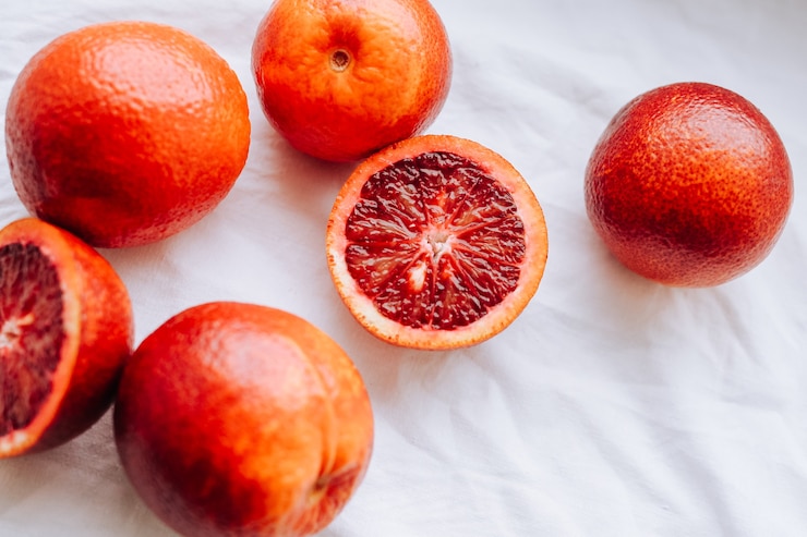 Photo raw organic red blood oranges