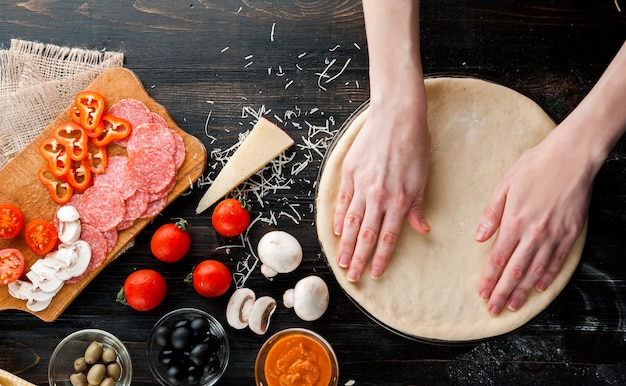 Raw pizza ingredients