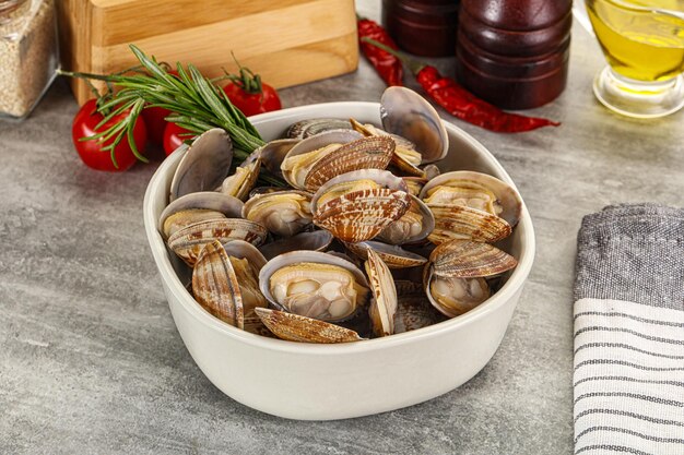 Photo raw vongole clams for cooking