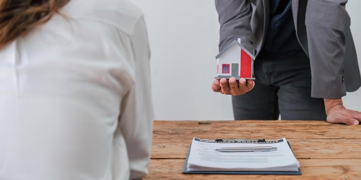 House on Auction: What You Need to Know Before You Bid