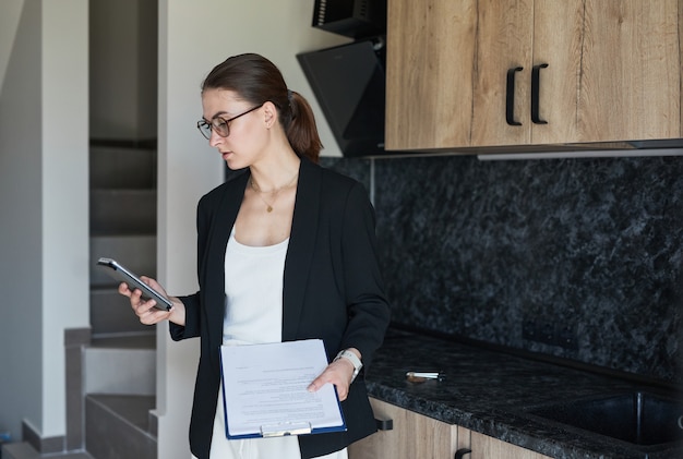 Real Estate Agent Using Smartphone