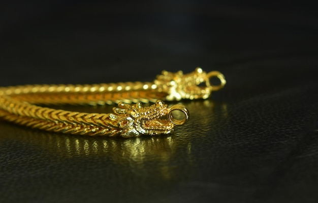 Real gold is a gold bracelet as an ornament