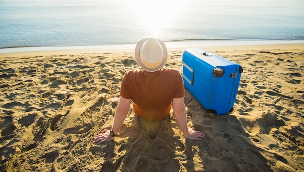 Photo rear view of people on beach