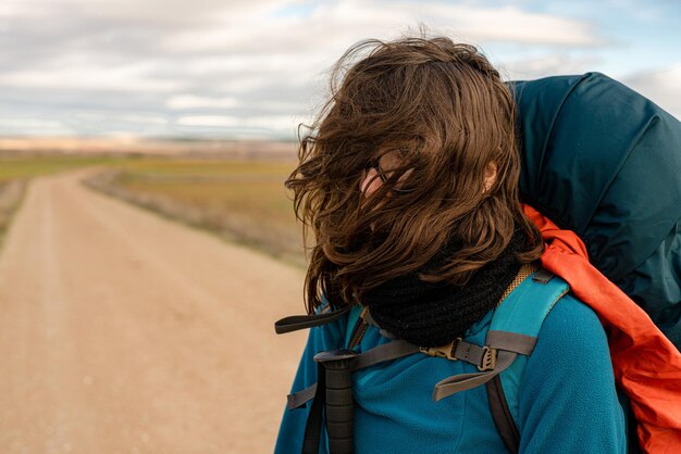 Photo rear view of woman against sky