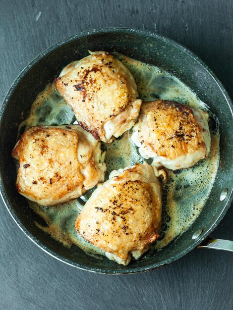 recipe process of cooking fricassee fried chicken in a pan