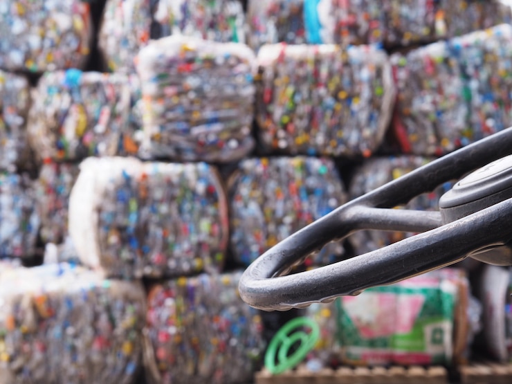 Photo recycled plastic waste in the factory.     