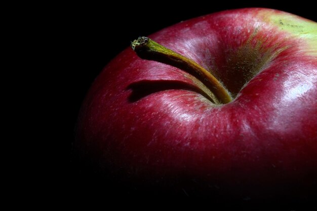 Red apple closeup