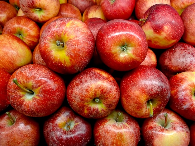 Red apples background