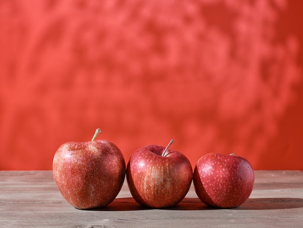 Red apples on the table