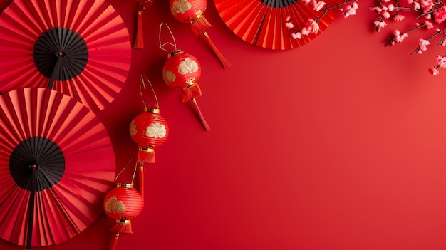 紙の扇風機とランタンの赤い背景は,中国の新年を祝うためにこのバナー背景のテンプレートで使用されています.