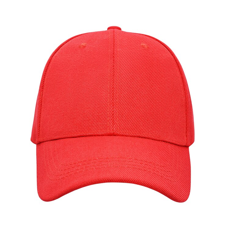 Photo red baseball cap isolated on white background with clipping path