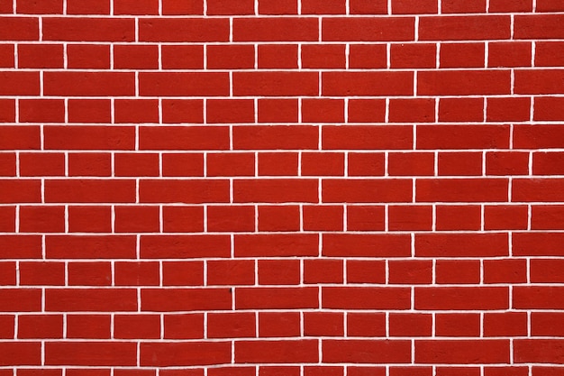 Красный кирпич стен