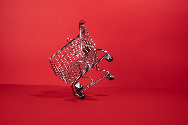 red empty shopping cart