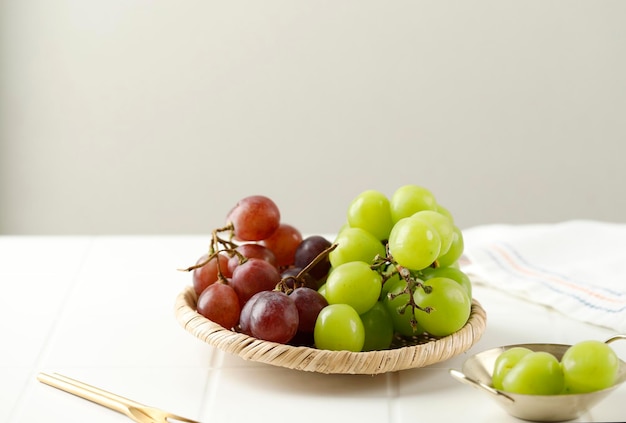 Red and Green Grapes