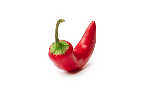 Red hot chili peper geïsoleerd op een witte achtergrond