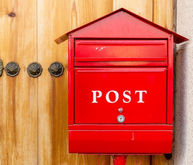 Photo red mailbox