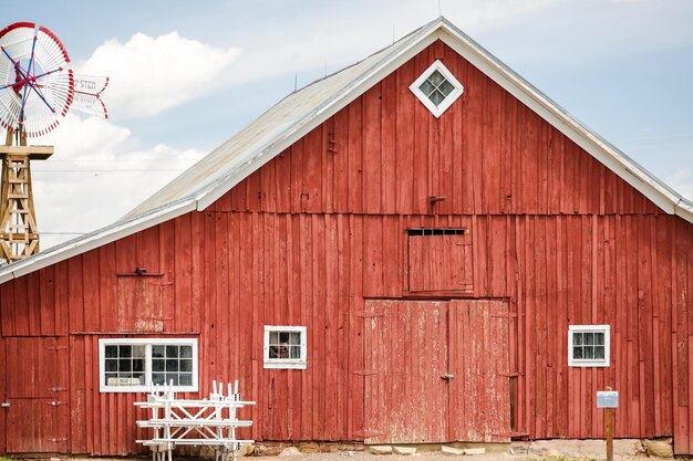 Photo red old barn on historical farm in parker, colorado.