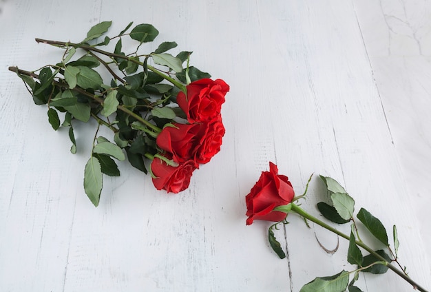 バレンタインデーのための赤いバラ