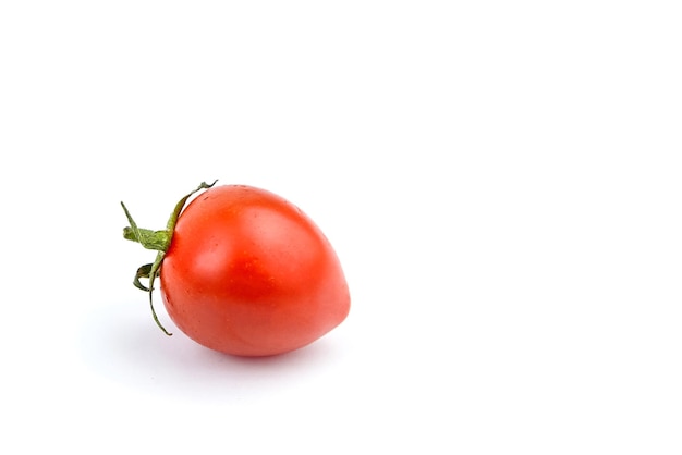 빨간 토마토 흰색 배경에 고립