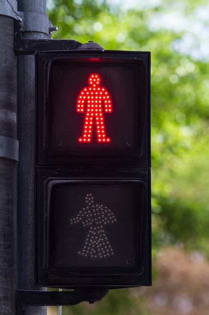 Photo red traffic light for pedestrians