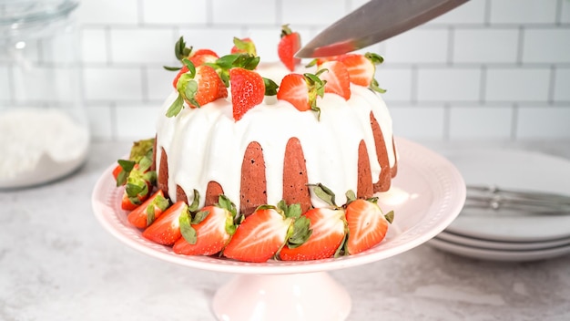 Red velvet bundt cake