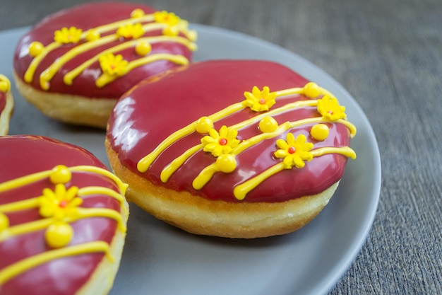 red velvet donuts or donat red velvet donuts with red velvet glaze