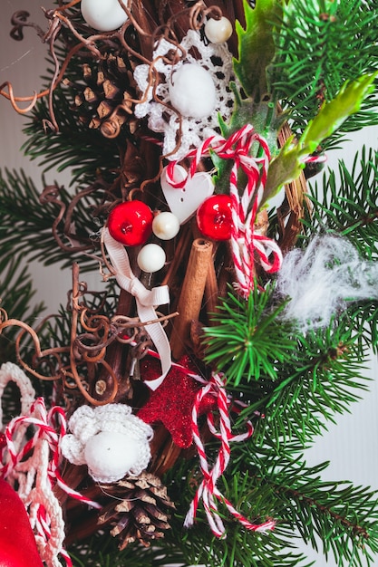 Red and white christmas wreath