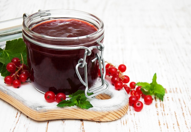 Redcurrants jam