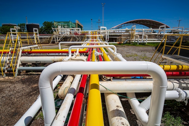 ガスプラント圧力安全バルブ選択式のパイプライン石油およびガスバルブ用の製油所プラント設備