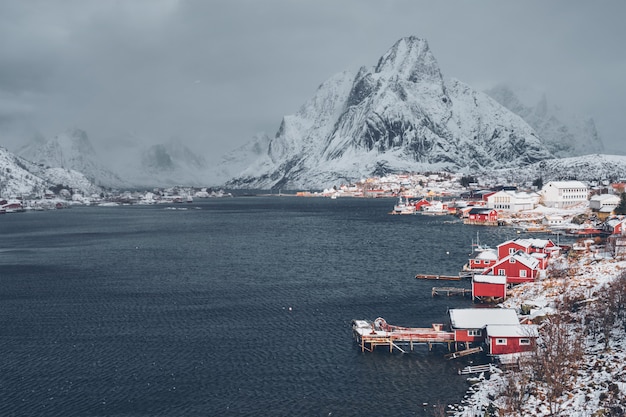 Photo reine fishing village, norway