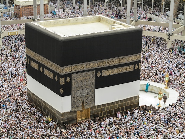 Reis naar de hadj in het heilige mekka foto van hoge kwaliteit foto van hoge kwaliteit