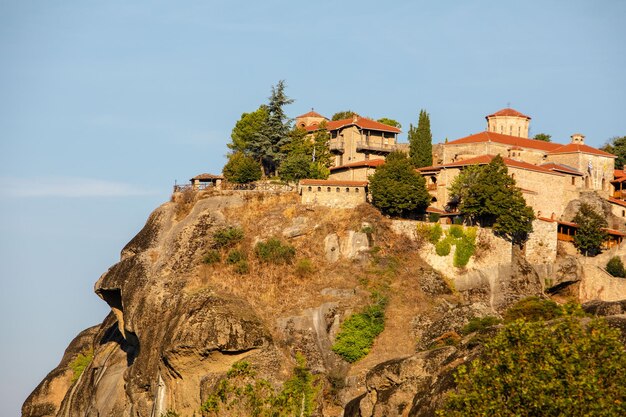 Reizen landmark meteora klooster op de top van thessalië bergen Griekenland