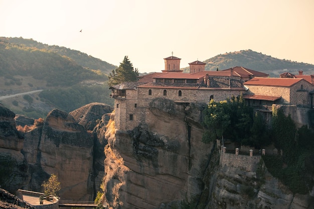 Reizen landmark meteora klooster op de top van thessalië bergen Griekenland