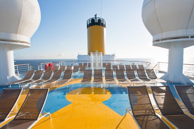 Photo relaxation area on upper deck of liner